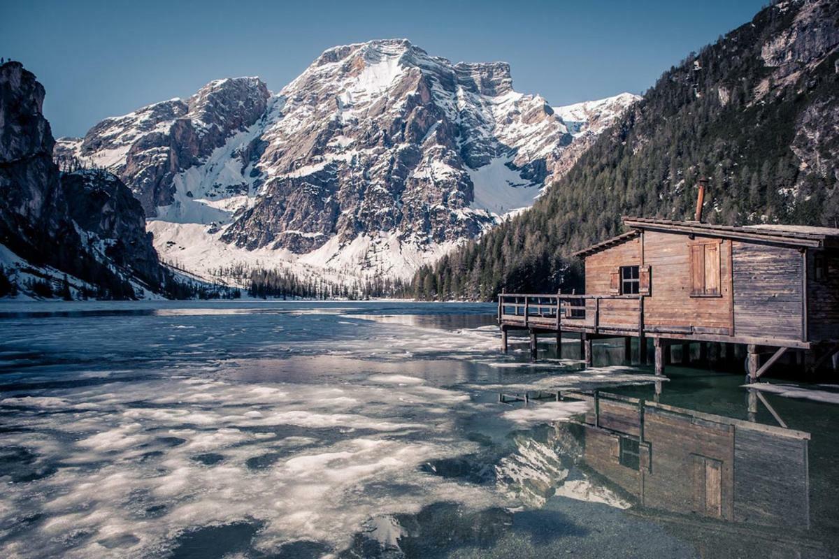 Alpin Natur Hotel Brueckele Braies  Exterior foto